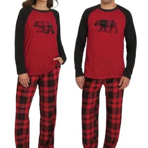Men and women Eddie Bauer Holiday Family Pajama sets